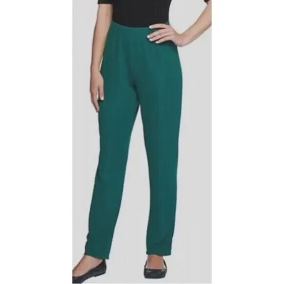 Bundle of 2 Susan Graver Modern Essentials Liquid Knit Red & Green Sofia Pants - Picture 6 of 7